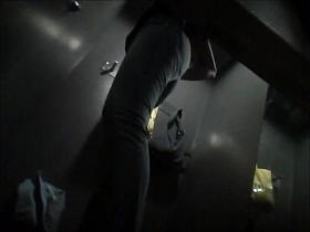 Dressing room spy camera records amateur from behind