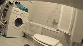 Four party babes need to pee so bad