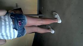 Sexy Teen at the Mall candid