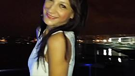 UPSKIRT VALENCIA METRO