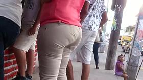 Huge fat keister recorded in a voyeur street candid style