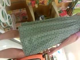 Gorgeous milf upskirt