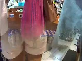 Street voyeur filmed a hot chick with nice ass