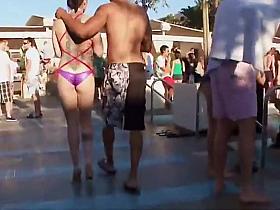 Peeping tom in the middle of sexy babes