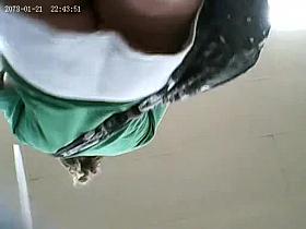 Nice round bare ass under her skirt at the grocery store