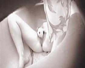 Yanka masturbator. I masturbate clitoris legs apart