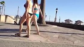 Candid HB voyeur ass