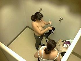 Emo teen with tattoos caught on hiddencam dressing room vid