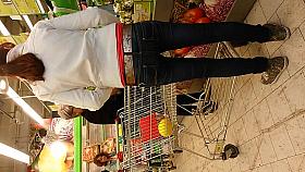 Nice ass in jeans !!!