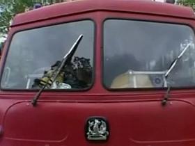 Built to Spill - carry the zero (music video)