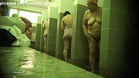 Hidden cameras in public pool showers 810