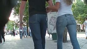 Amateur street candid blonde with a perfect round ass