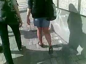 4 Girls, 2 in Pantyhose