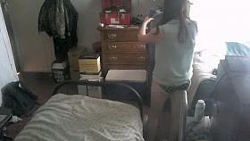 Spy solo girl back to the cam dressing on young body