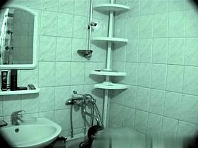 minerva-voyeur-04_R.wmv