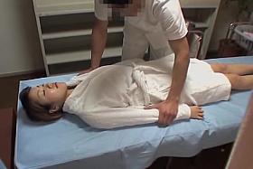 Kinky teen babe enjoys Japanese sex session with her masseur