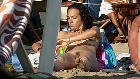 Delicious beefy pussy in high definition