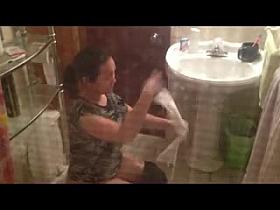 Asain Neighbor spy bathroom- pp and popo