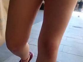 LURKING TEEN ASSES 05