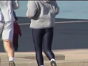 Candid tight ass in the wonderful leather pants on cam 08zi