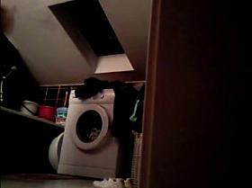 polish milf bathroom voyeur