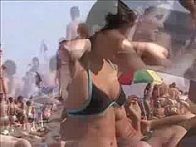 Topless babes - voyeur video