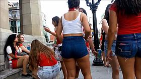 Big Booty Teen Candid