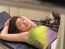 Nice snatch toyed hard in perverted medical fetish video