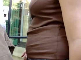 Voyeur catches hot sexy women in jeans outside on the street