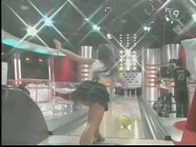 Beautiful sizzling hot brunette ass upskirt bowling ass shaking
