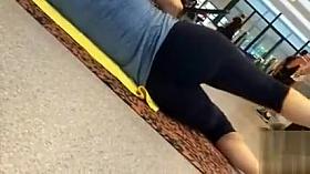 Mesmerizing babes wearing yoga pants