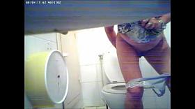 voyeur toiletttes