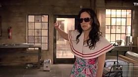 Mary Louise Parker on the toilet