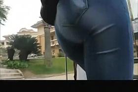Girl with nice ass in tight jeans