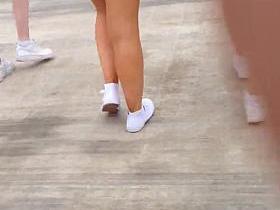 Teen ass in short shorts.