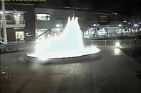 Three stoned girls peeing in a public fountain