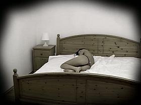 Brunette in voyeur masturbation vid