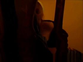 un voyeur italiano spia coppi e cameriera scopare