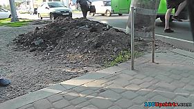 G-string on amazing chick's ass in real upskirt vid