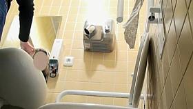 Hidden cam caught her pissing from side