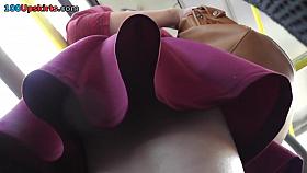 A-line skirt lets enjoy her upskirt treasures