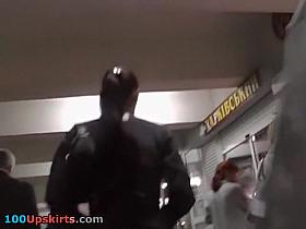 Great bubble wazoo in constricted hawt panties