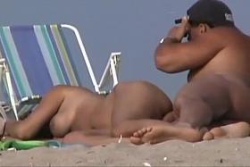 beach voyeur 01