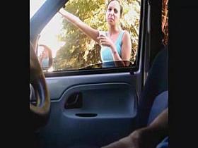 Le muestro la mi verga a las pendejas