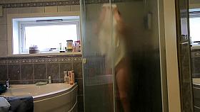 Crazy peeper adult clip