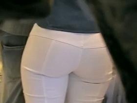 Gorgeous petite candid asses in jeans