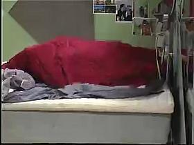 BB 2006-04 23 Jessica RobinCoverPullAway