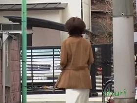 Unfortunate Asian milf got skirt sharked on her way home