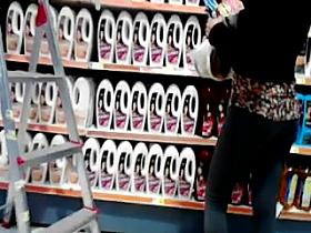 Nalgona Leggins Grises Come Trapo