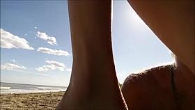 Hot Wife gives Older Man BJ at the beach